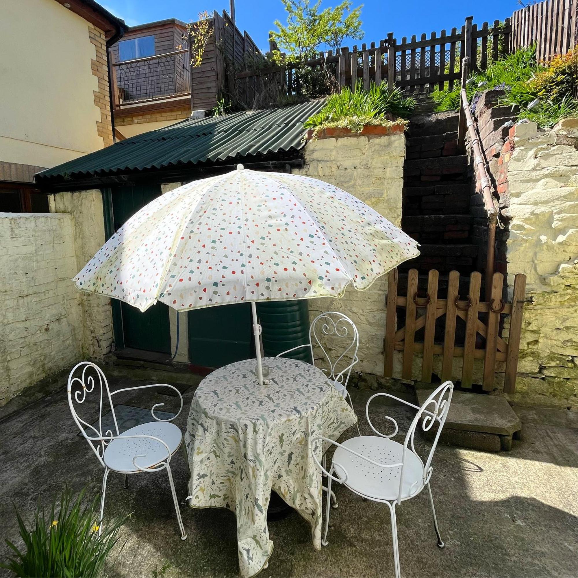 Attenborough Cottage - 2 Bedroom Cottage 트레데가 객실 사진